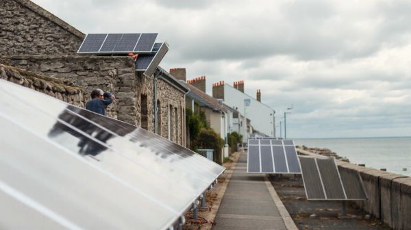 Économisez sur vos factures avec des panneaux solaires à Dinard